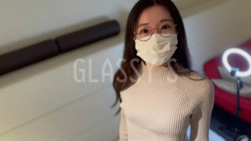 FC2-PPV-4691059 - #20 Too cute Japanese with glasses and massive squirting raw sex