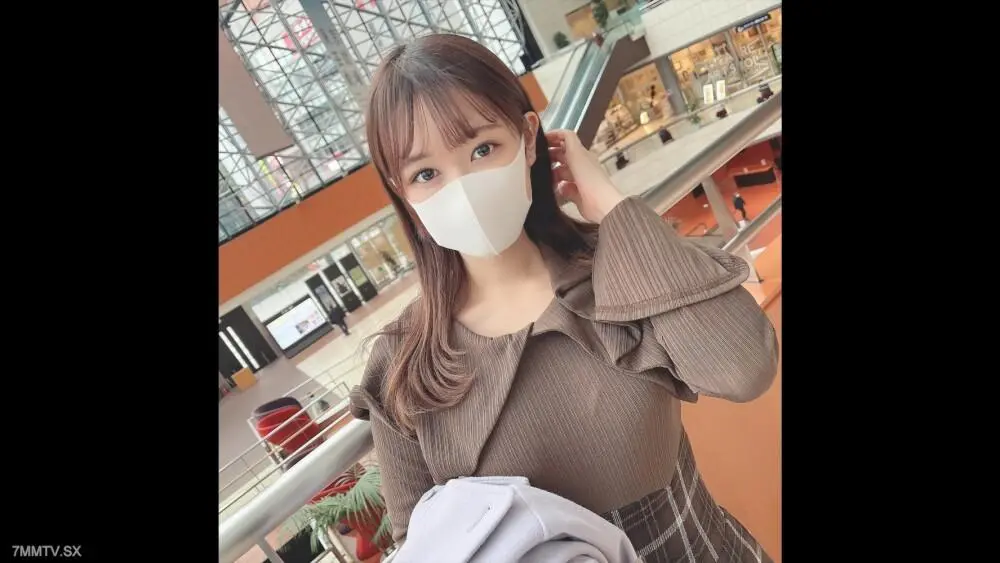 FC2-PPV-3190594 - First Shoot!! Limited to 1,480 points through today!! [Uncensored] I lured out a beautiful, highly sex-driven shop clerk who works at a D◯c◯m◯ store and had an affair with her in broad daylight, giving he
