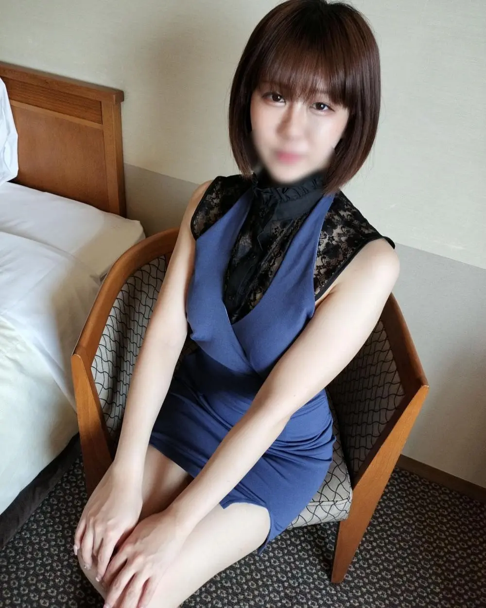 FC2-PPV-4405826 - Exclusive Release★She's seriously cute!! [Uncensored] A junior college student who used to be a full-fledged idol has decided to show her face!! ★Ryo* · 20 years old · 155 cm · 46 kg · 85 (E-cup)★She even